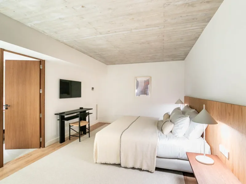 Luxury Duplex with Private Pool and Garden in Sant Gervasi, Barcelona