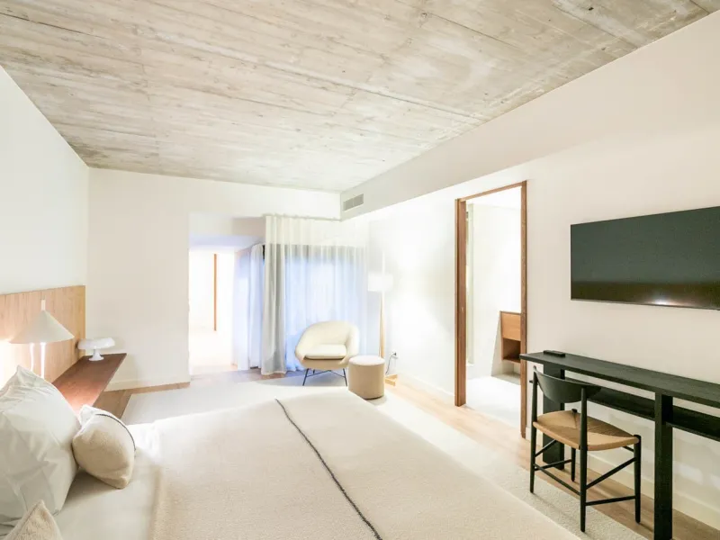 Luxury Duplex with Private Pool and Garden in Sant Gervasi, Barcelona
