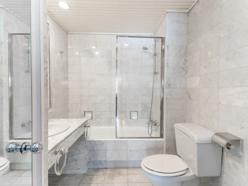 Five-Bedroom Apartment with Terrace and Pool in Turó Park, Barcelona