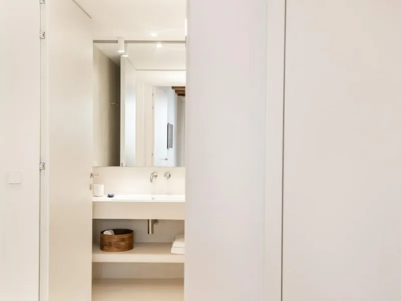 Elegant Furnished Luxury Apartment in El Gótico, Barcelona