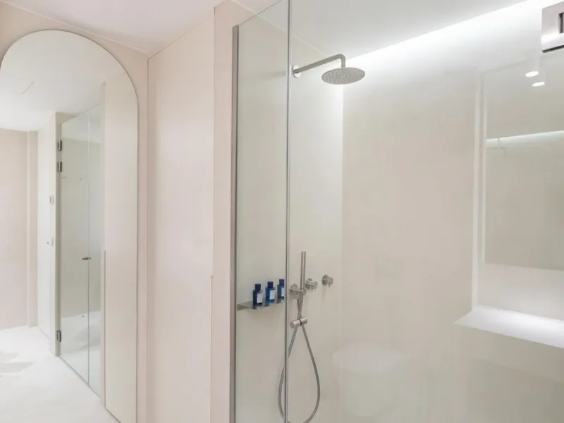 Elegant Furnished Luxury Apartment in El Gótico, Barcelona