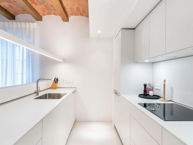 Elegant Furnished Luxury Apartment in El Gótico, Barcelona