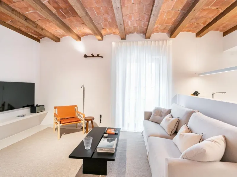 Elegant Furnished Luxury Apartment in El Gótico, Barcelona