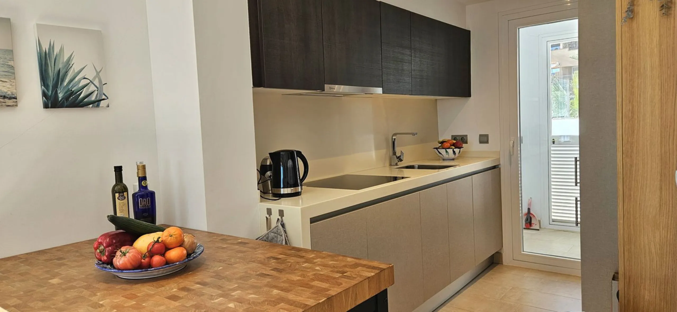 Apartment - Penthouse в продаже в Marbella, Málaga. В доме 3 спален и 2 ванных комнат. Площадь дома 114 м²