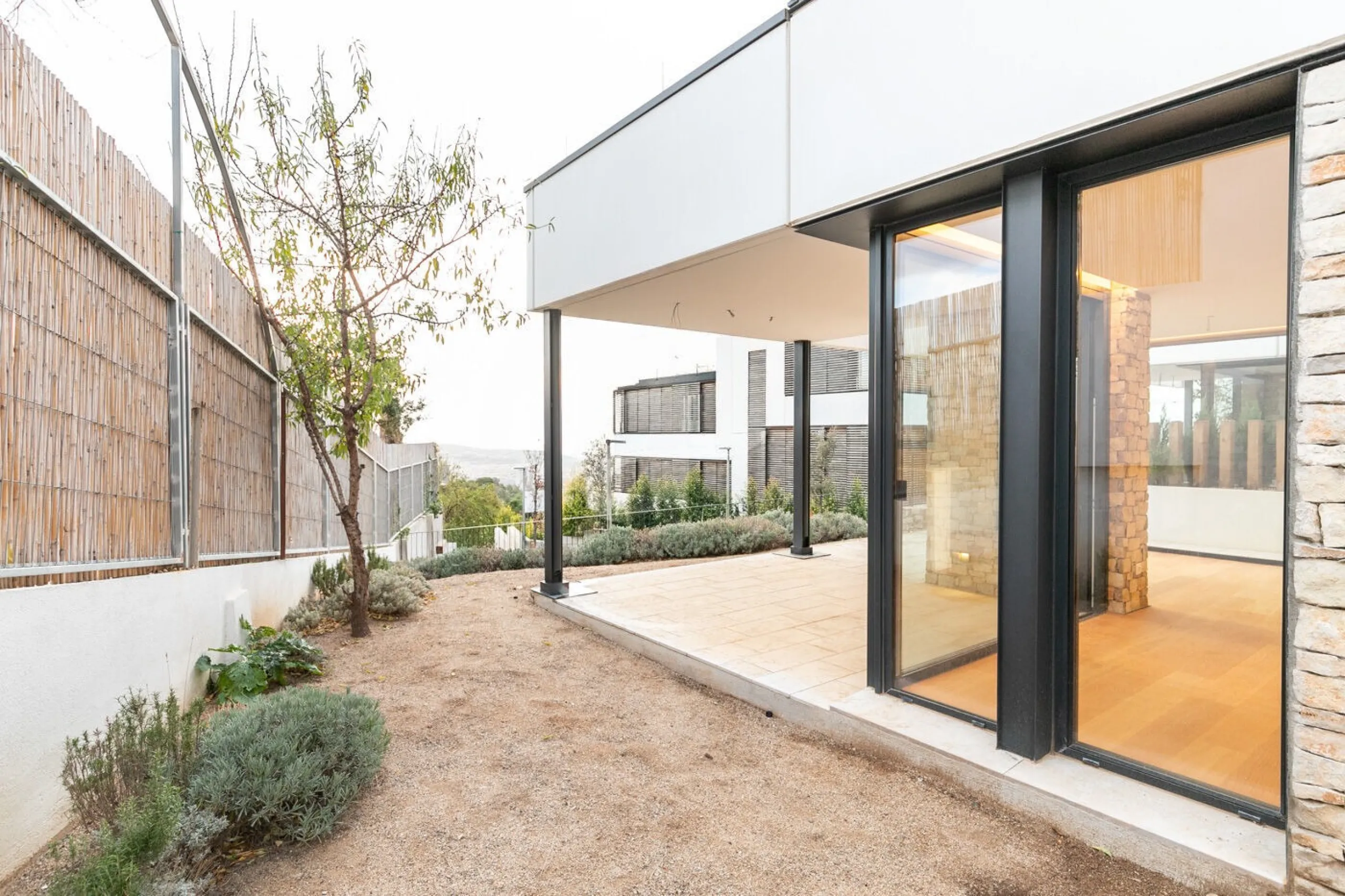 Casa moderna con piscina y vistas panorámicas al mar en Can Caralleu, Sarria, Barcelona