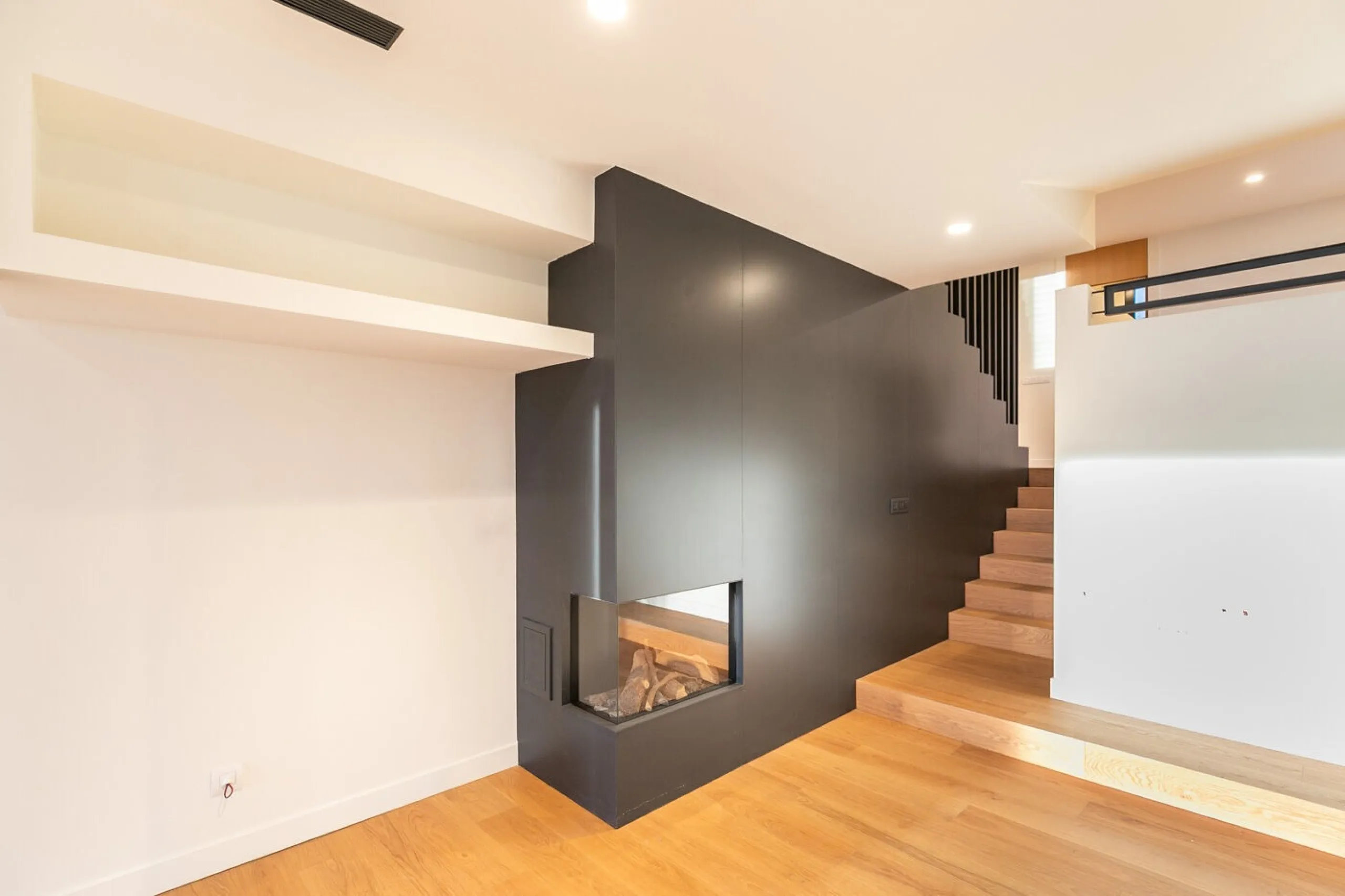 Casa moderna con piscina y vistas panorámicas al mar en Can Caralleu, Sarria, Barcelona