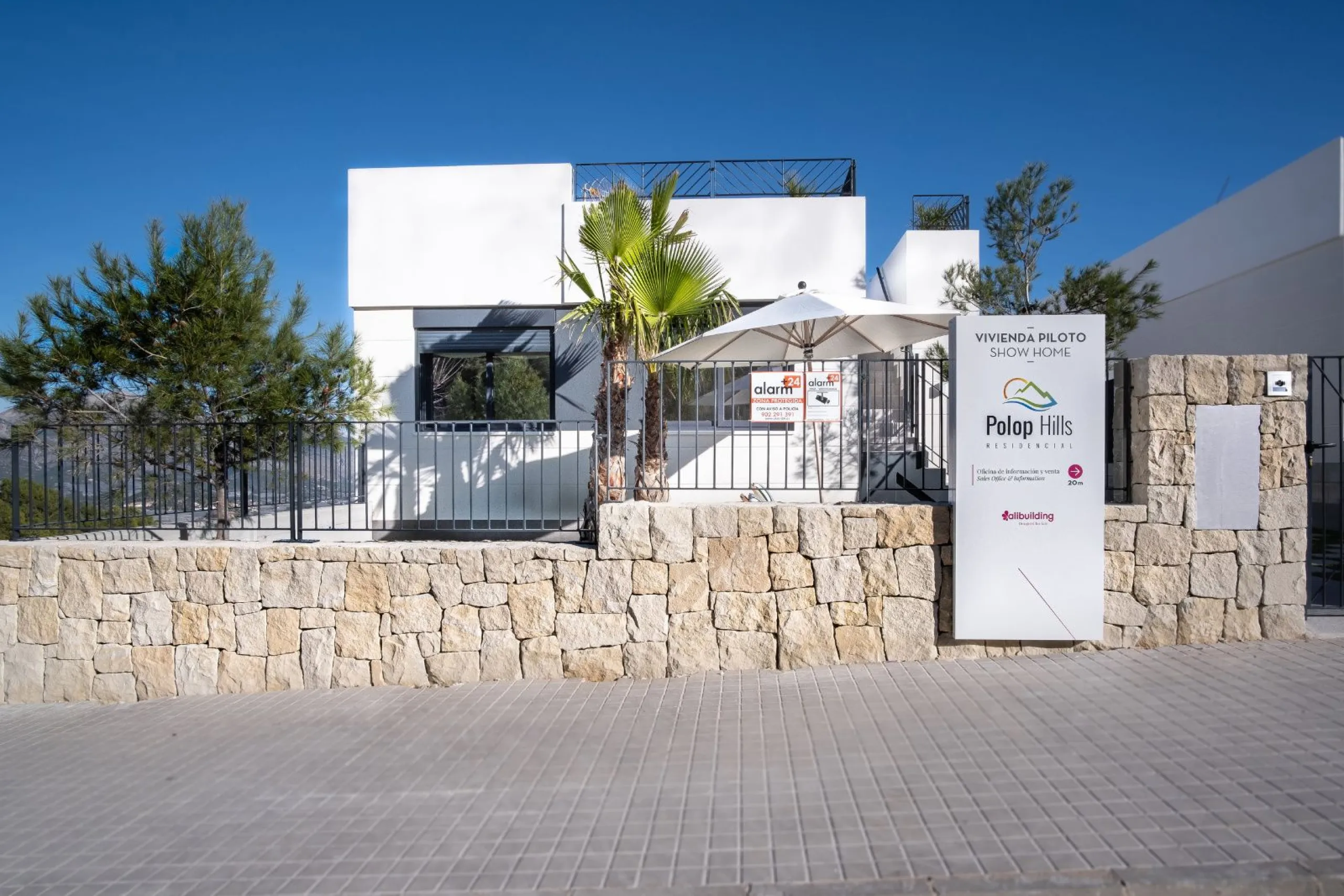 Exclusive Collection of Villas with Sea Views in Polop, Alicante