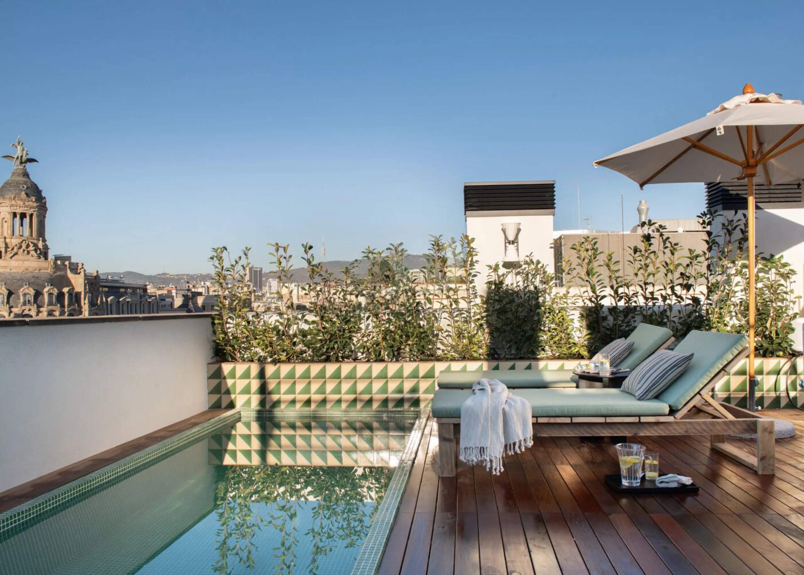Luxury Penthouse with Terrace and Concierge Services on Passeig de Gracia, Barcelona