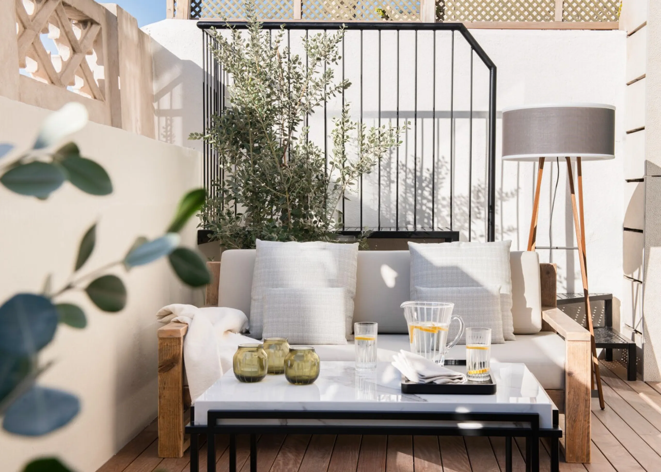 Luxury Penthouse with Terrace and Concierge Services on Passeig de Gracia, Barcelona