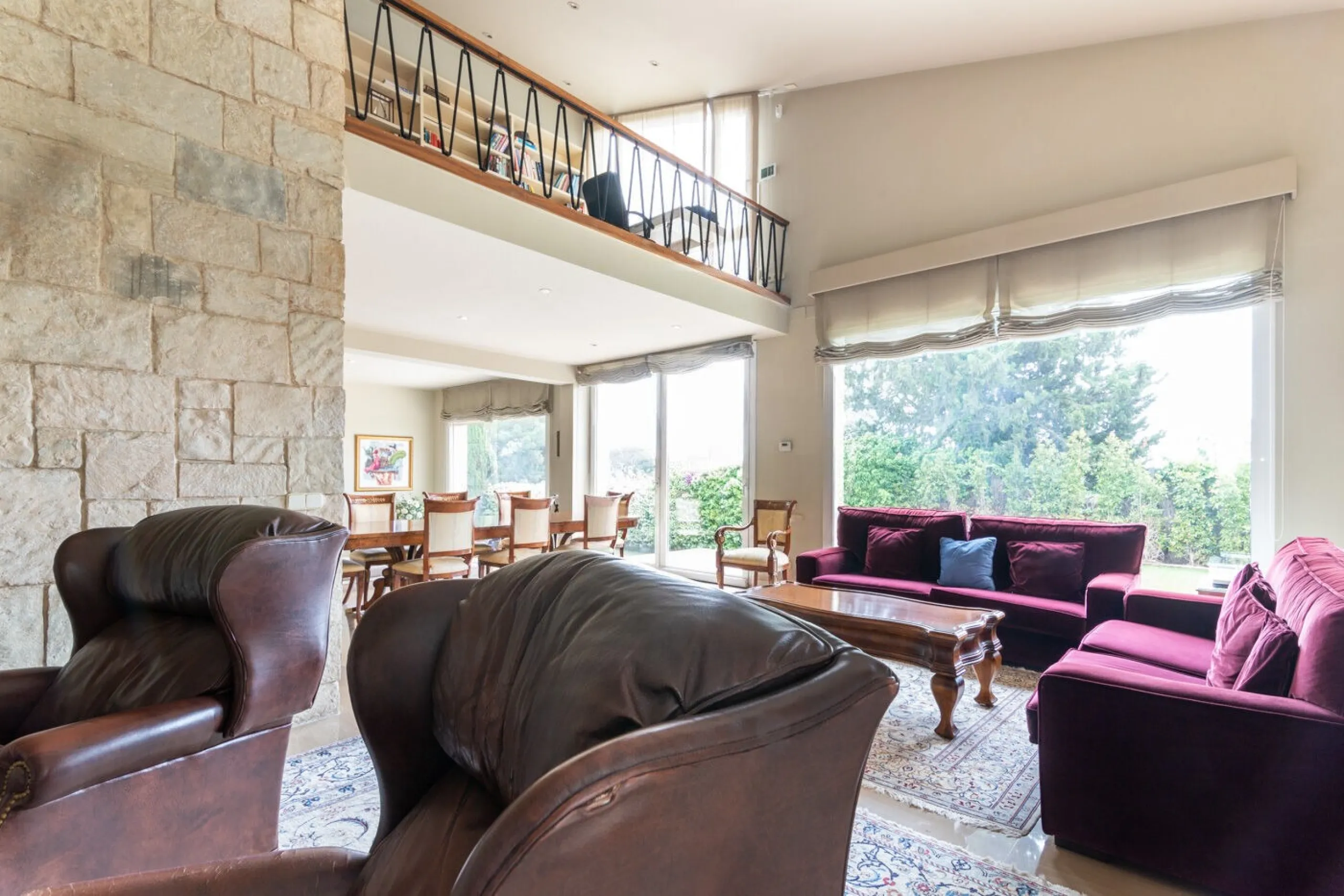 Stylish House with Garden and Private Pool in Pedralbes, Barcelona