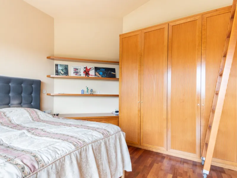 Stylish House with Garden and Private Pool in Pedralbes, Barcelona