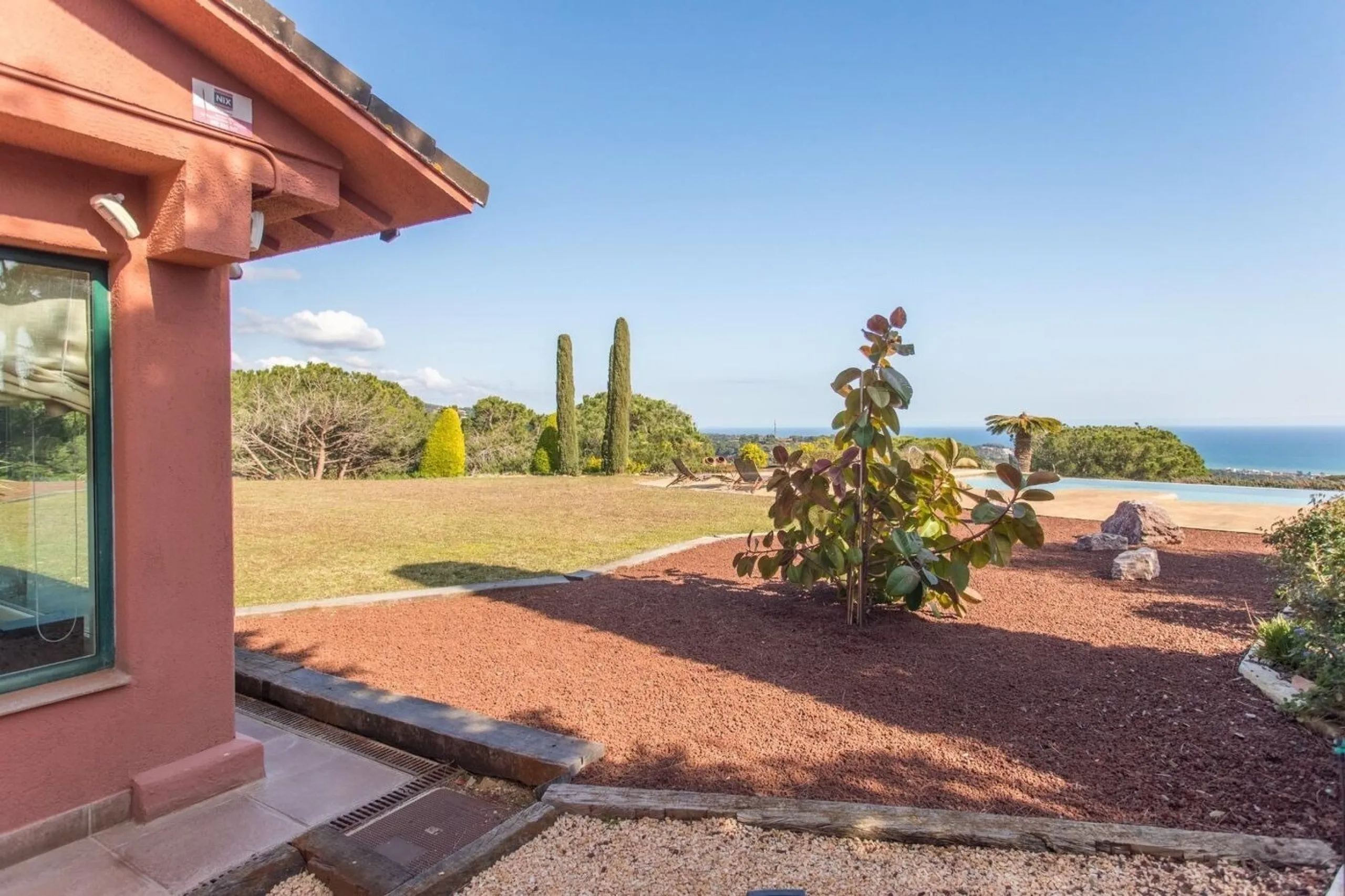 Encantadora casa con vistas al mar en Sant Andreu de Llavaneres, Costa del Maresme, Barcelona