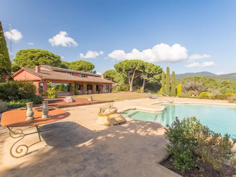 Encantadora casa con vistas al mar en Sant Andreu de Llavaneres, Costa del Maresme, Barcelona