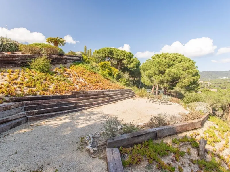 Encantadora casa con vistas al mar en Sant Andreu de Llavaneres, Costa del Maresme, Barcelona