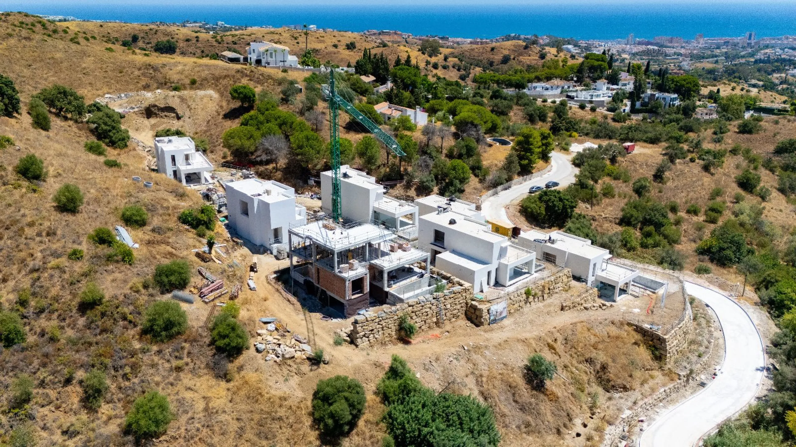 Contemporary Villa with Sea and Mountain Views in an Exclusive Private Development in Mijas, Málaga