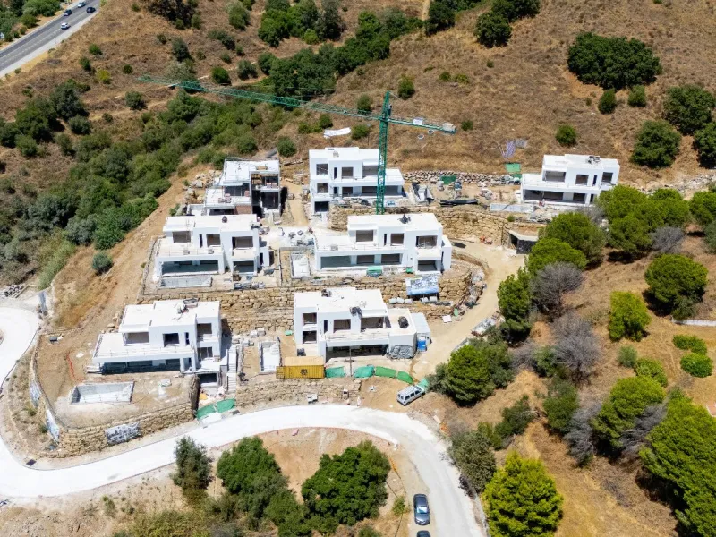 Contemporary Villa with Sea and Mountain Views in an Exclusive Private Development in Mijas, Málaga