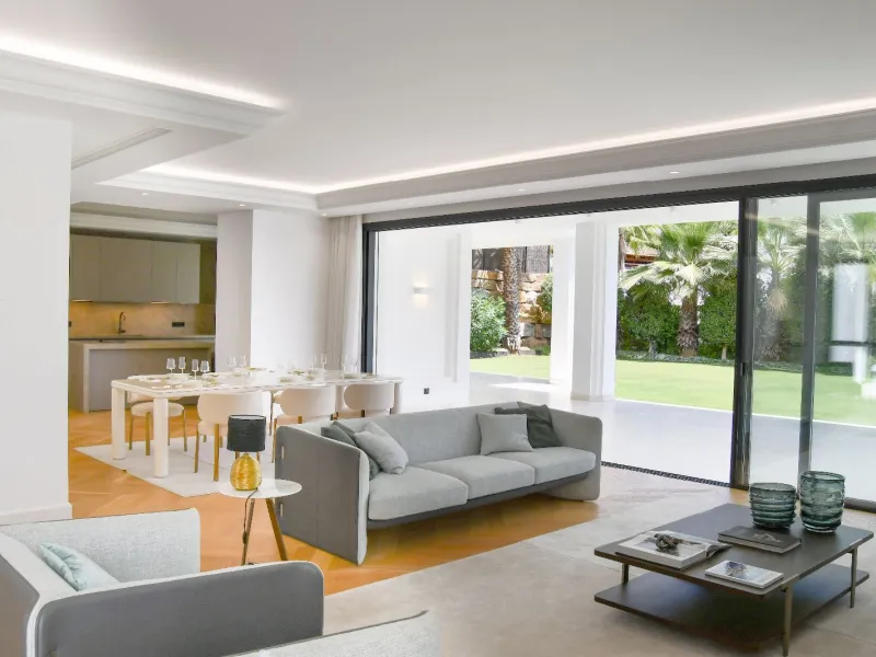 Outstanding Move-In Ready Luxury Villa on Marbella's Golden Mile