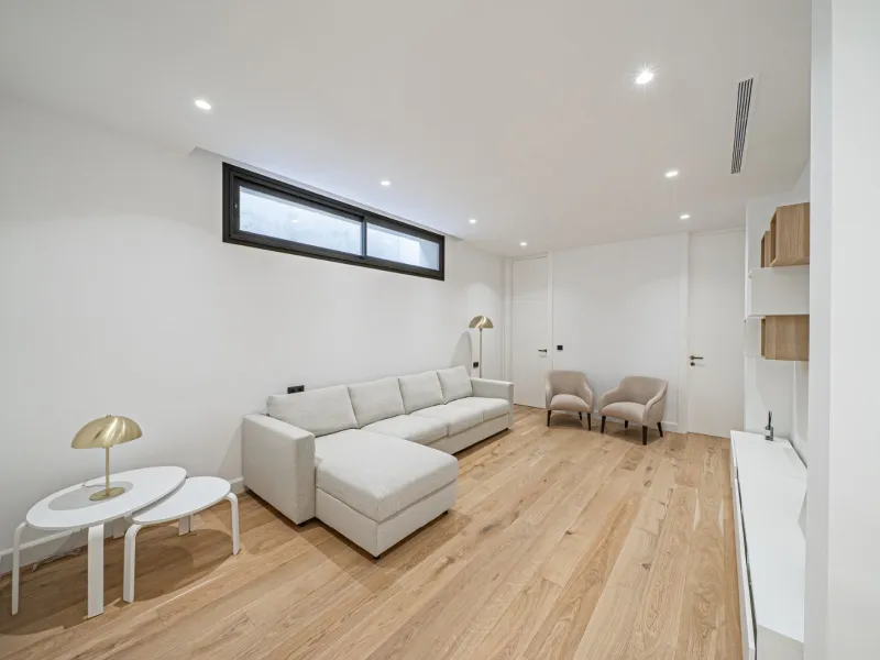 Outstanding Move-In Ready Luxury Villa on Marbella's Golden Mile