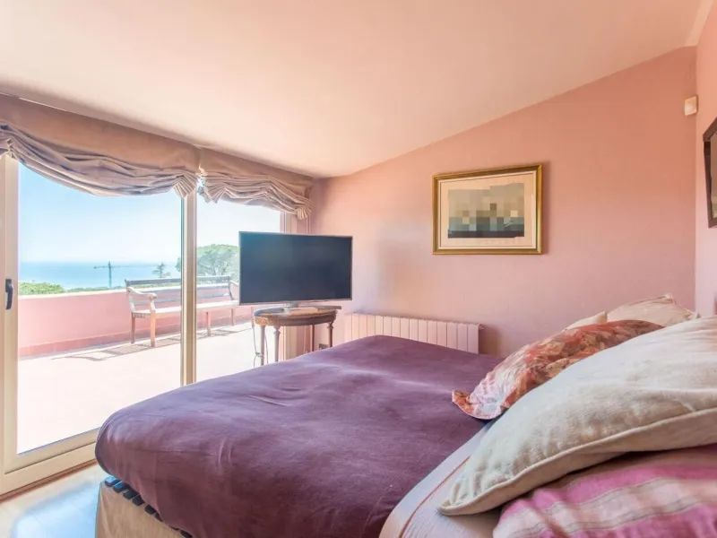 Encantadora casa con vistas al mar en Sant Andreu de Llavaneres, Costa del Maresme, Barcelona