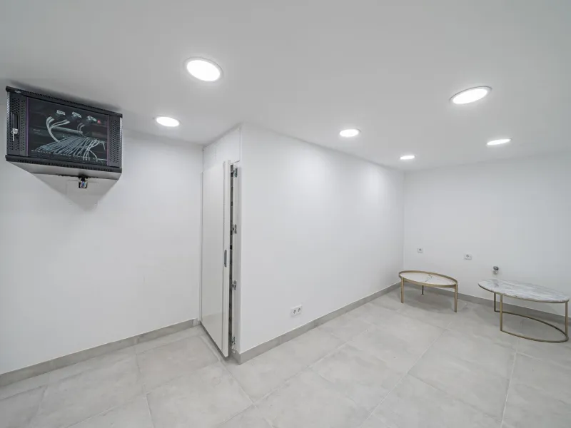 Outstanding Move-In Ready Luxury Villa on Marbella's Golden Mile