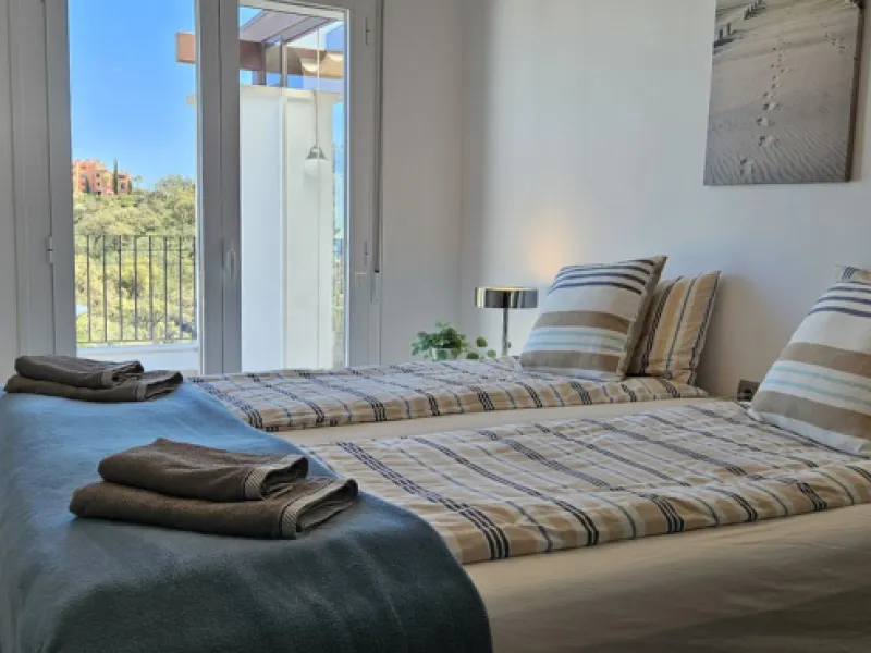 Apartment - Penthouse в продаже в Marbella, Málaga. В доме 3 спален и 2 ванных комнат. Площадь дома 114 м²