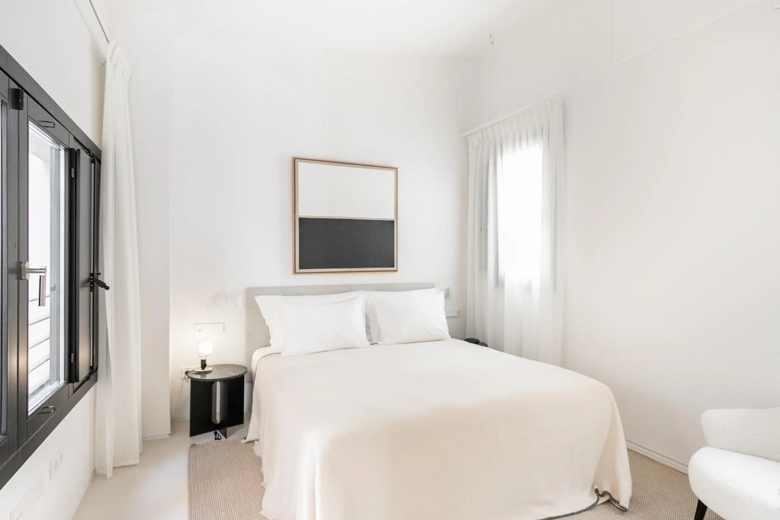 Luxury Apartment with High-End Furnishings and SPA in the Gothic Quarter, Barcelona