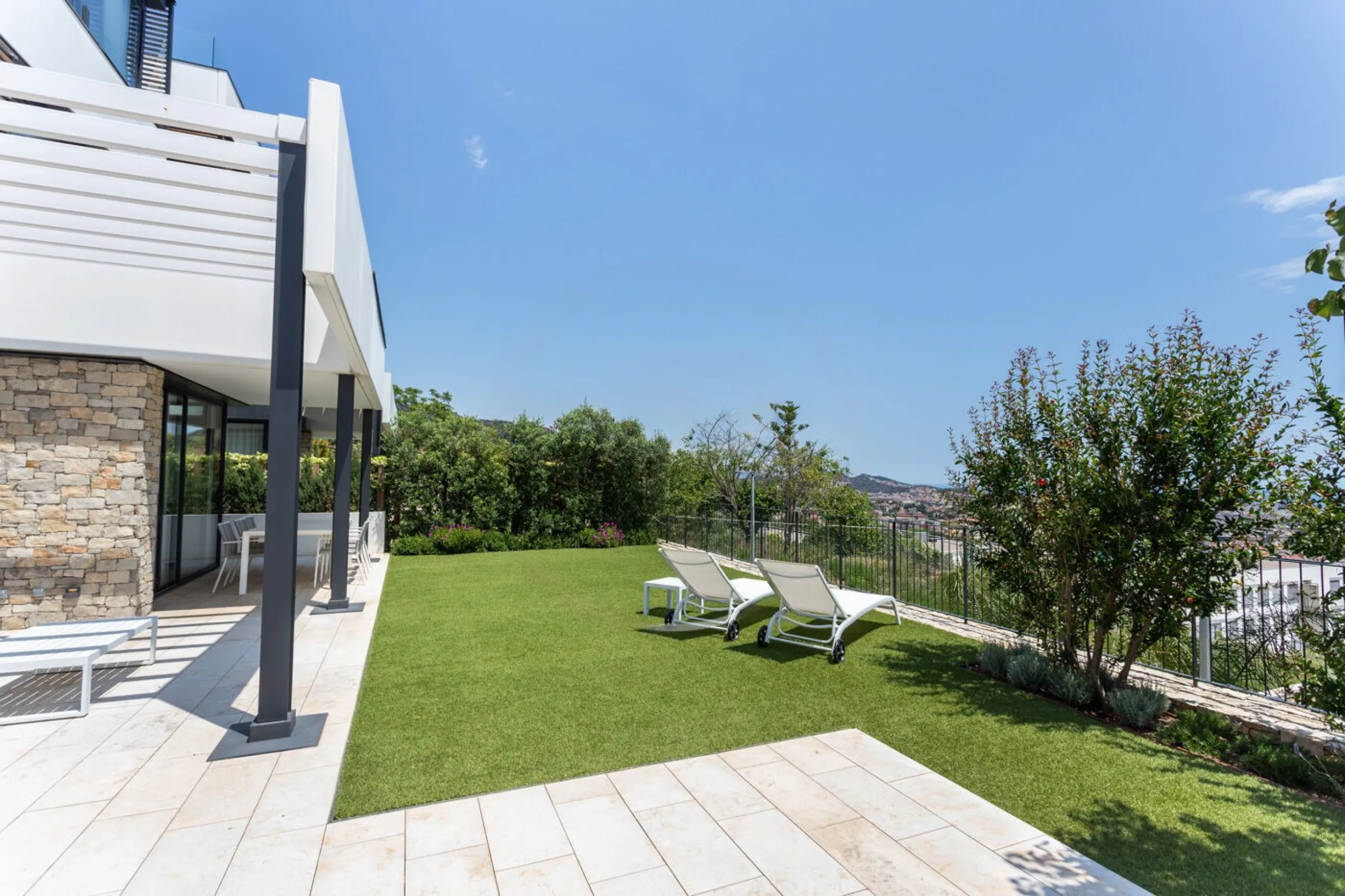 New Designer Home with Pool, Terrace, and Stunning Views in Can Caralleu, Barcelona