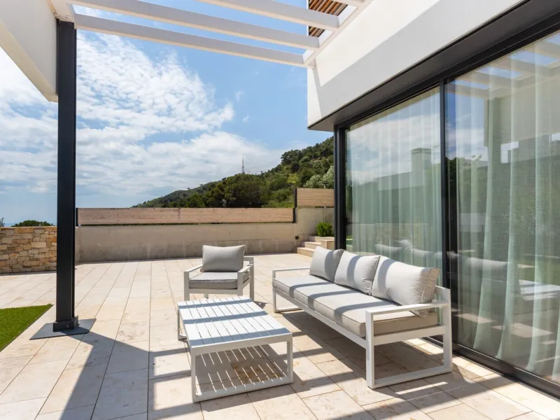 New Designer Home with Pool, Terrace, and Stunning Views in Can Caralleu, Barcelona
