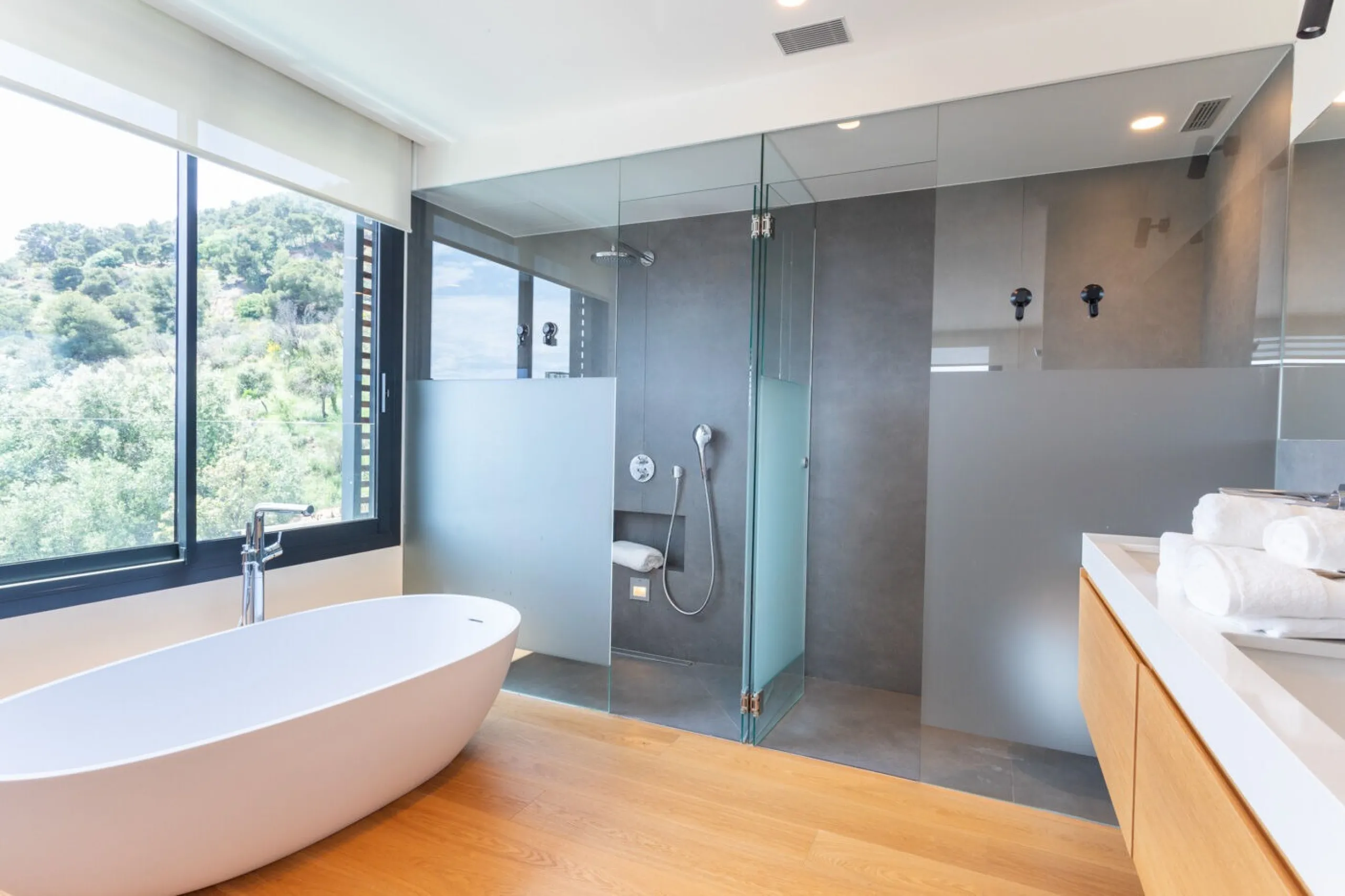 New Designer Home with Pool, Terrace, and Stunning Views in Can Caralleu, Barcelona
