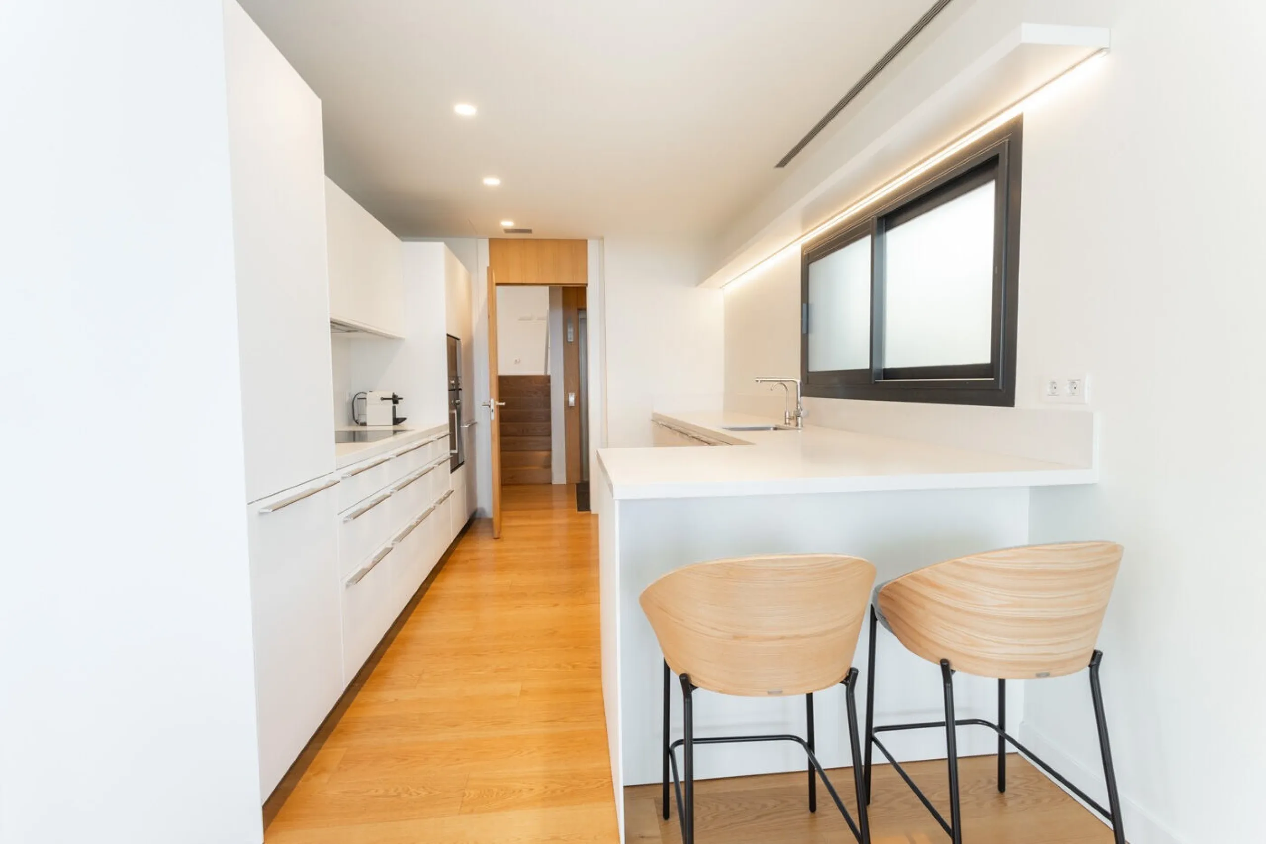 New Designer Home with Pool, Terrace, and Stunning Views in Can Caralleu, Barcelona