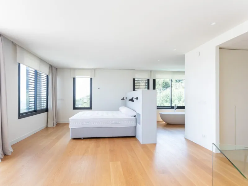 New Designer Home with Pool, Terrace, and Stunning Views in Can Caralleu, Barcelona
