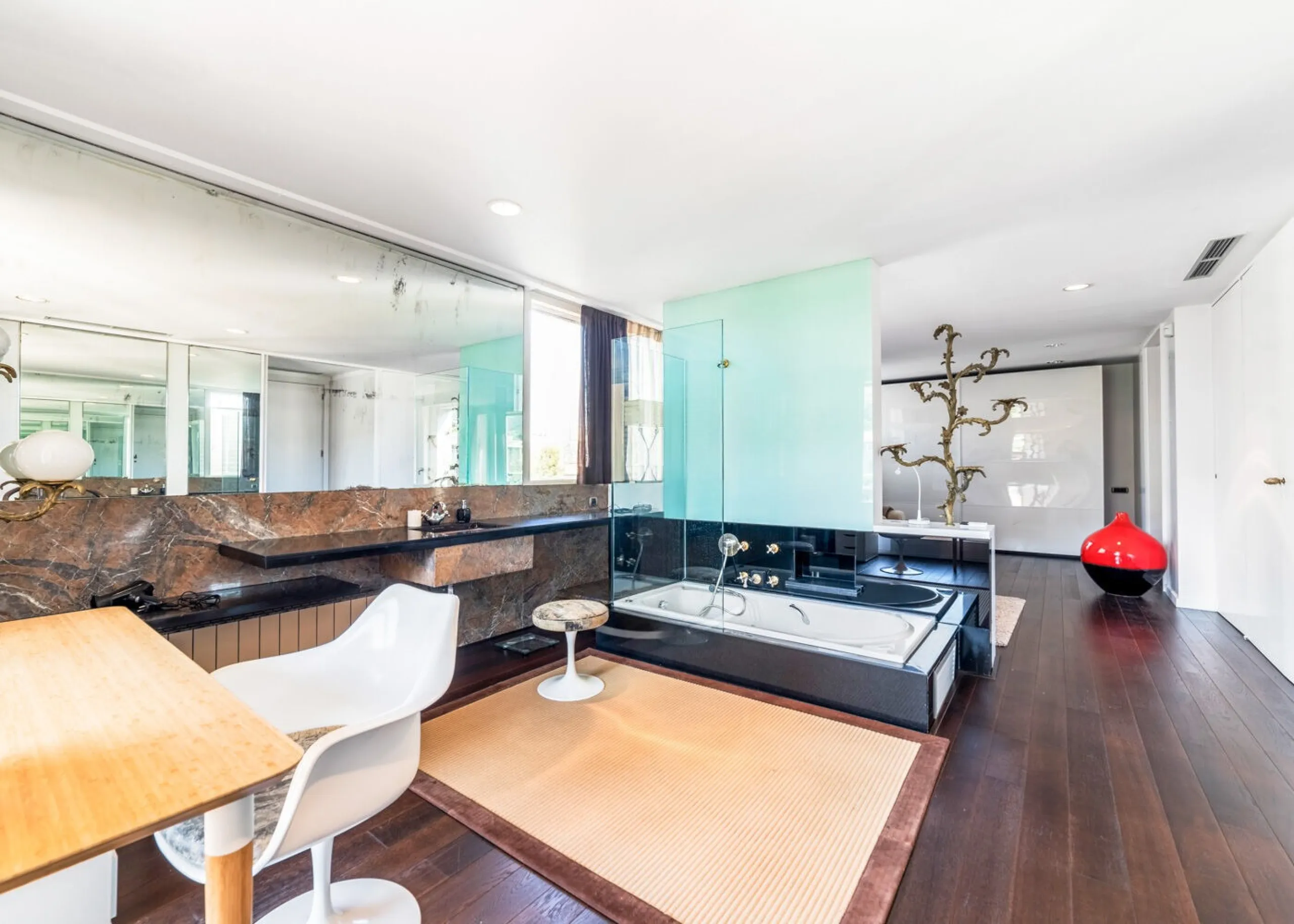Luxury Penthouse Duplex with Expansive Terraces in Pedralbes, Barcelona
