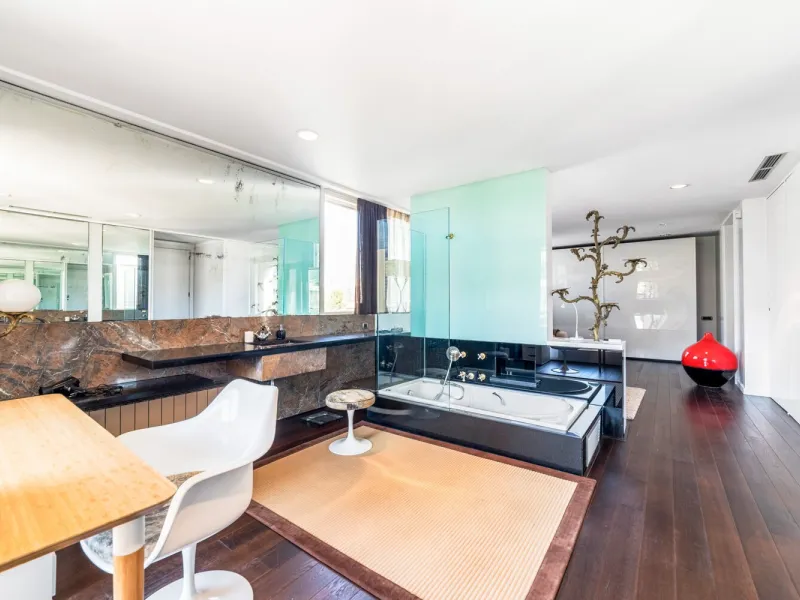 Luxury Penthouse Duplex with Expansive Terraces in Pedralbes, Barcelona