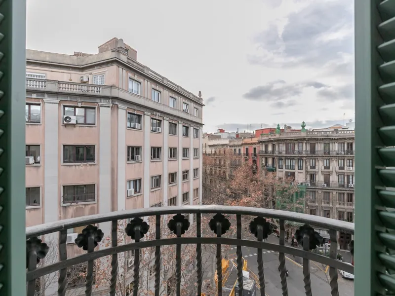 Luxury Modernist Duplex in Casa Burés with Terraces and Exclusive Amenities in Eixample, Barcelona