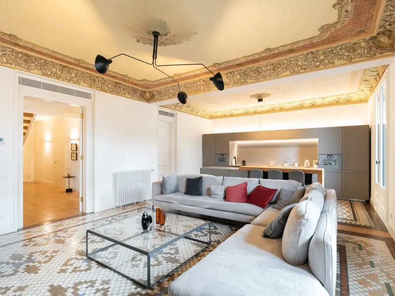 Luxury Modernist Duplex in Casa Burés with Terraces and Exclusive Amenities in Eixample, Barcelona