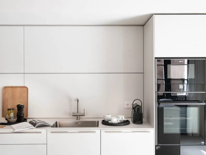 Luxury Apartment for Rent with Patio and Three Bedrooms in the Gothic Quarter, Barcelona