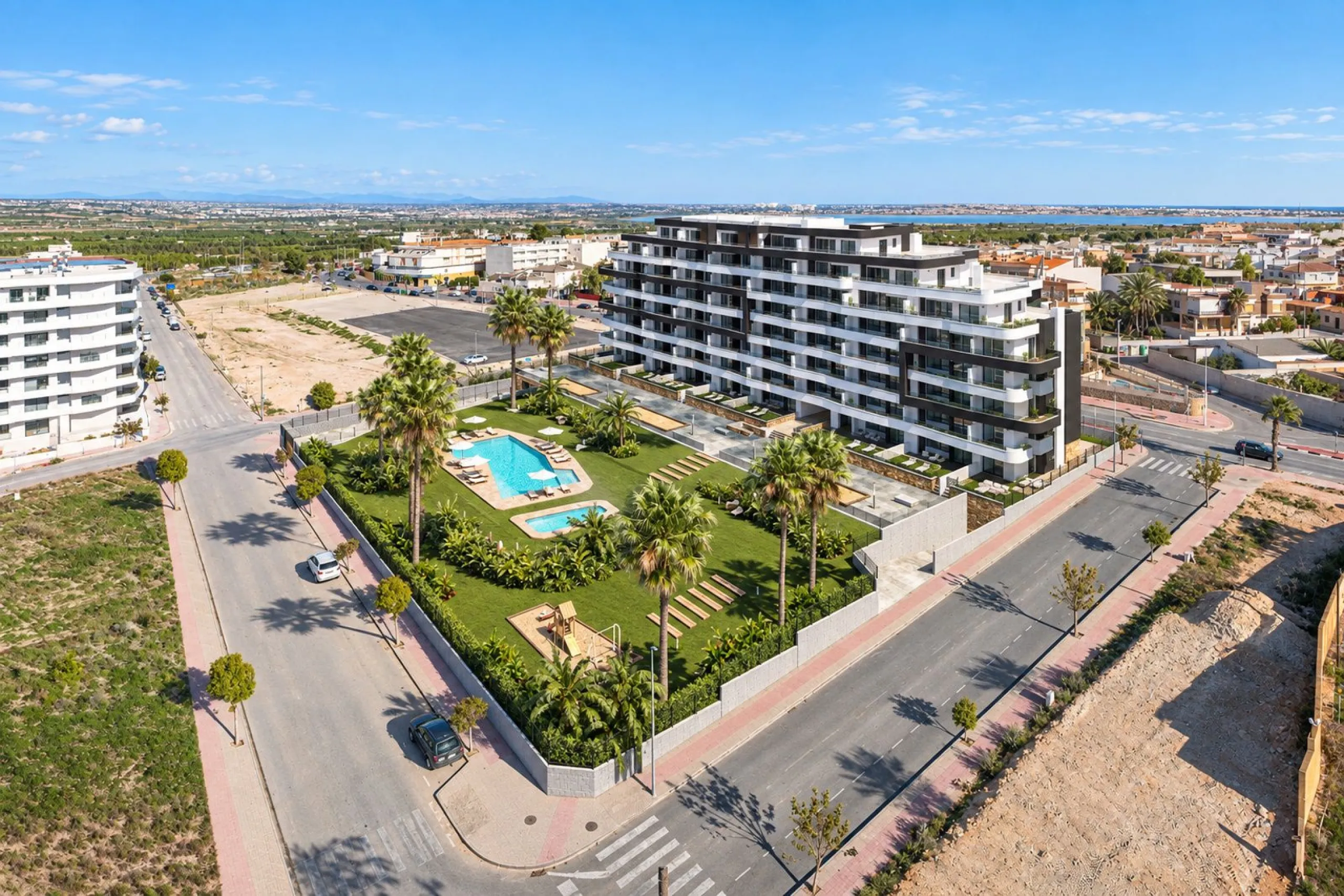 Modern Newly Built Apartments Finished Down to the Last Detail in San Miguel de Salinas, Alicante
