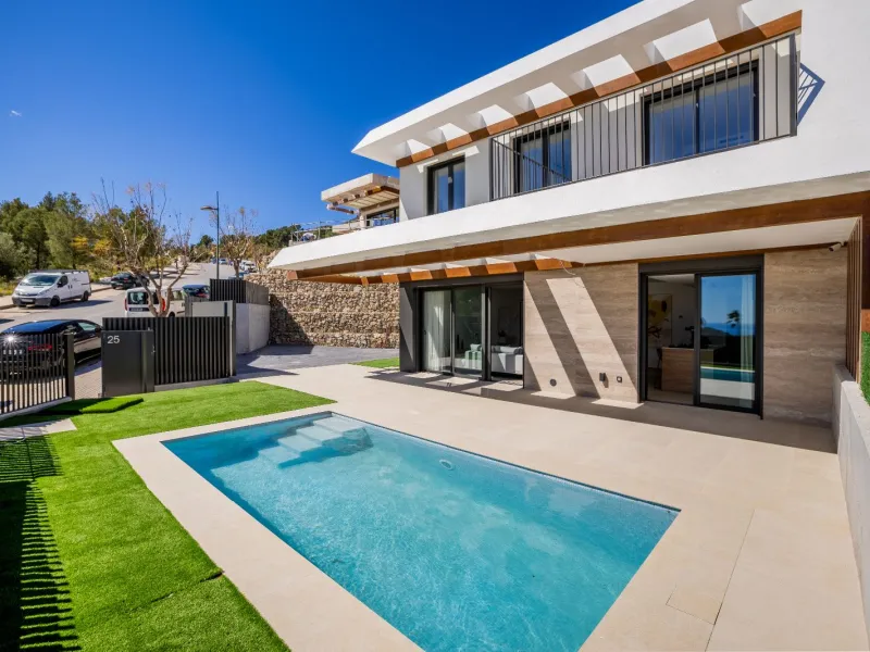 Modern Villas with Sea Views in an Exclusive, Quiet Development in Polop, Alicante