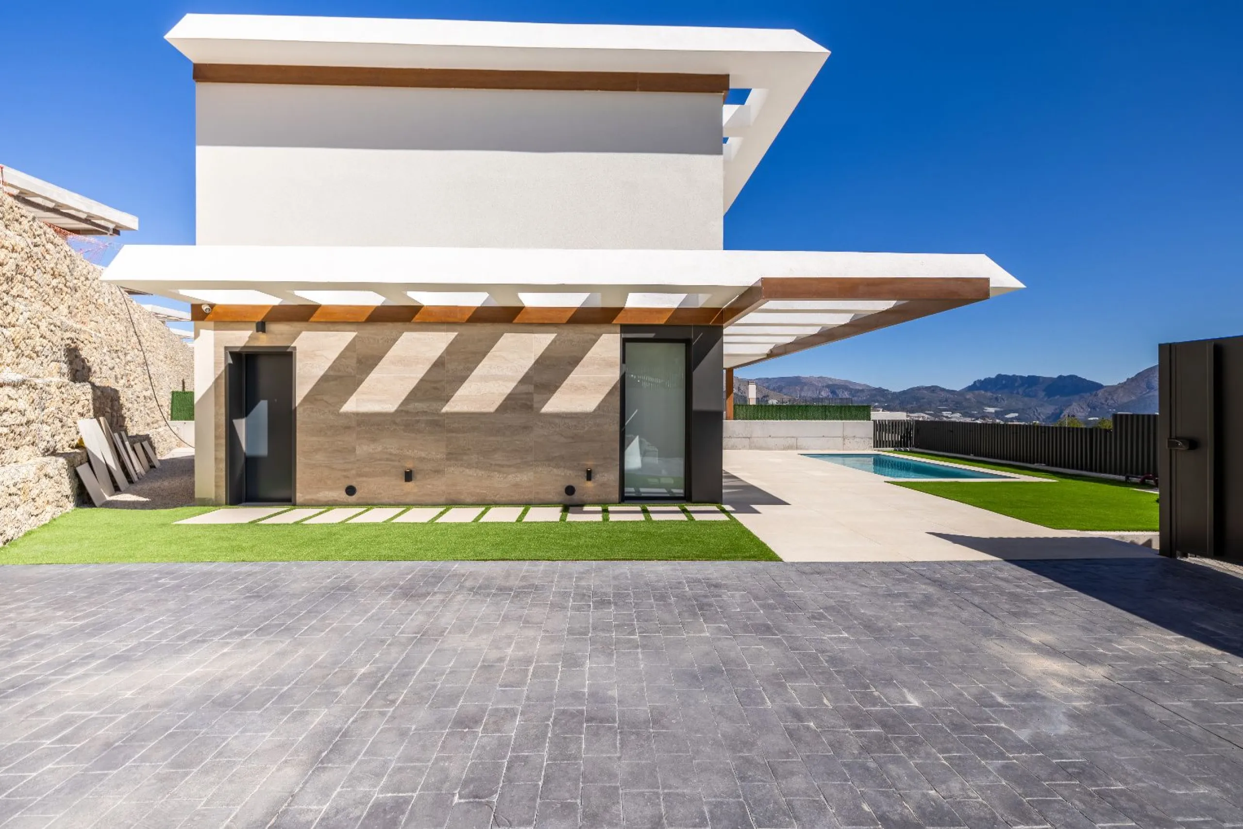 Modern Villas with Sea Views in an Exclusive, Quiet Development in Polop, Alicante