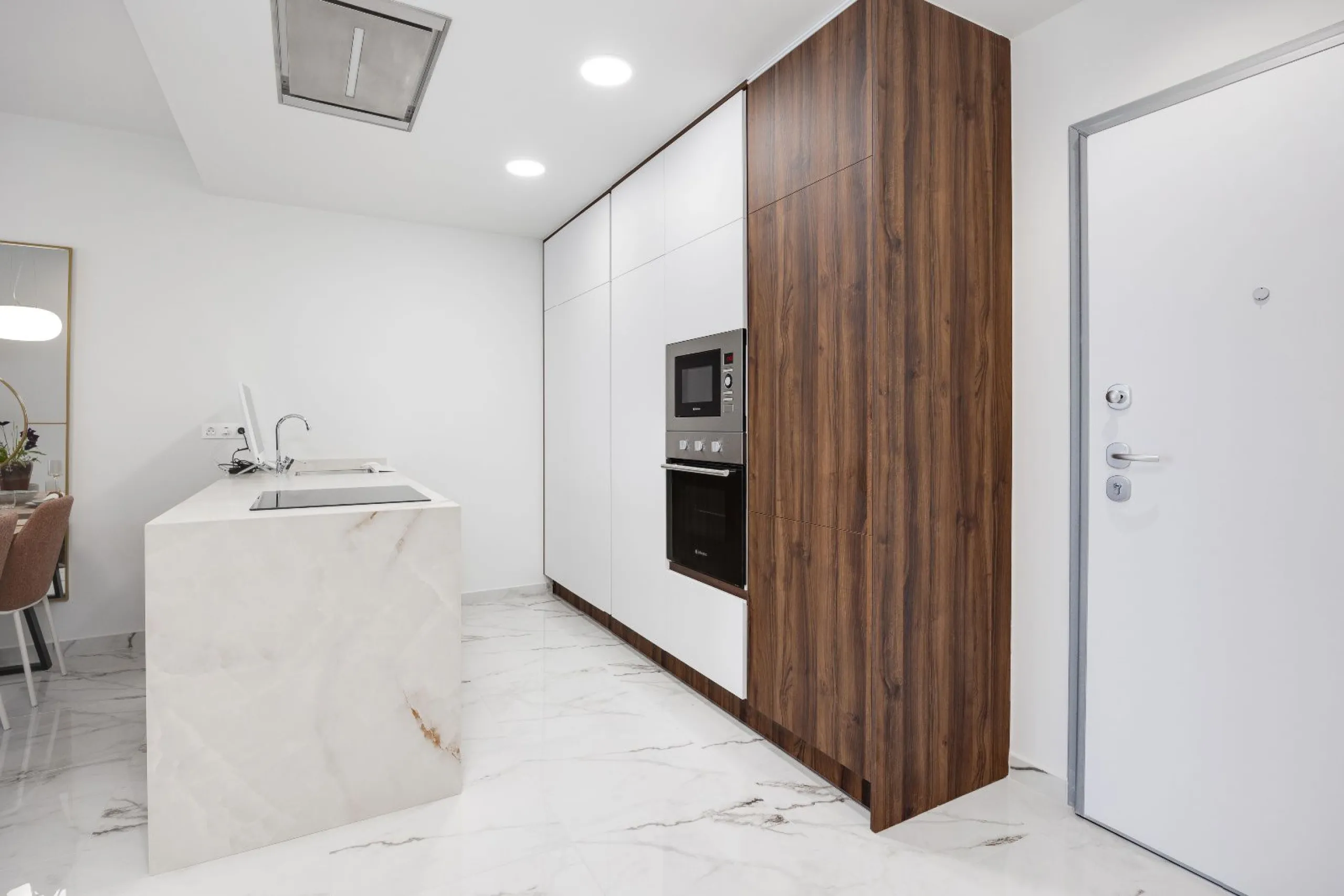Modern Newly Built Apartments Finished Down to the Last Detail in San Miguel de Salinas, Alicante