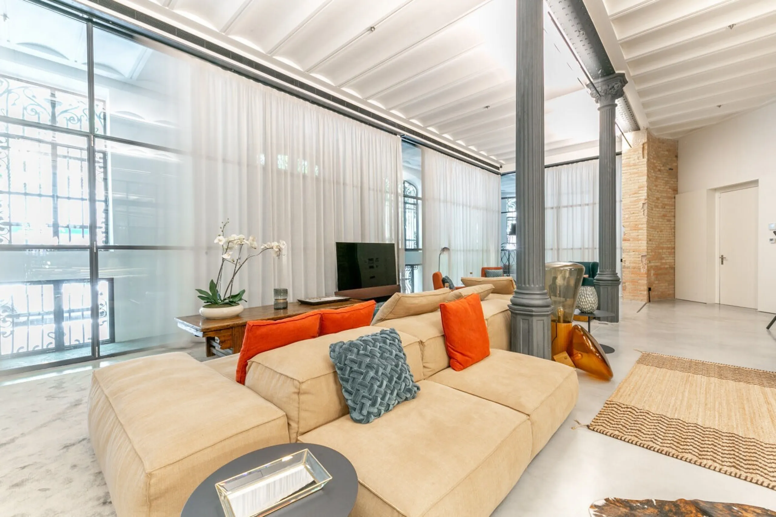 Luxury Designer Loft for Rent in the Historic Casa Burés, Eixample District
