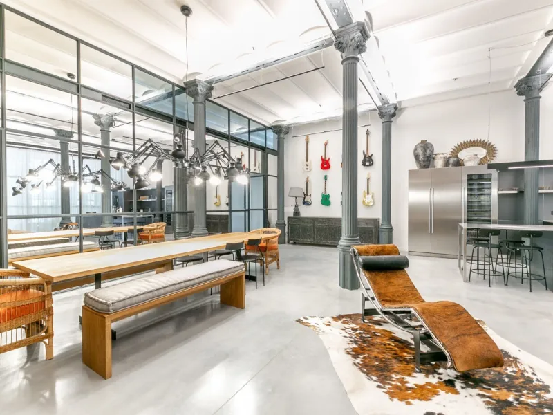 Luxury Designer Loft for Rent in the Historic Casa Burés, Eixample District