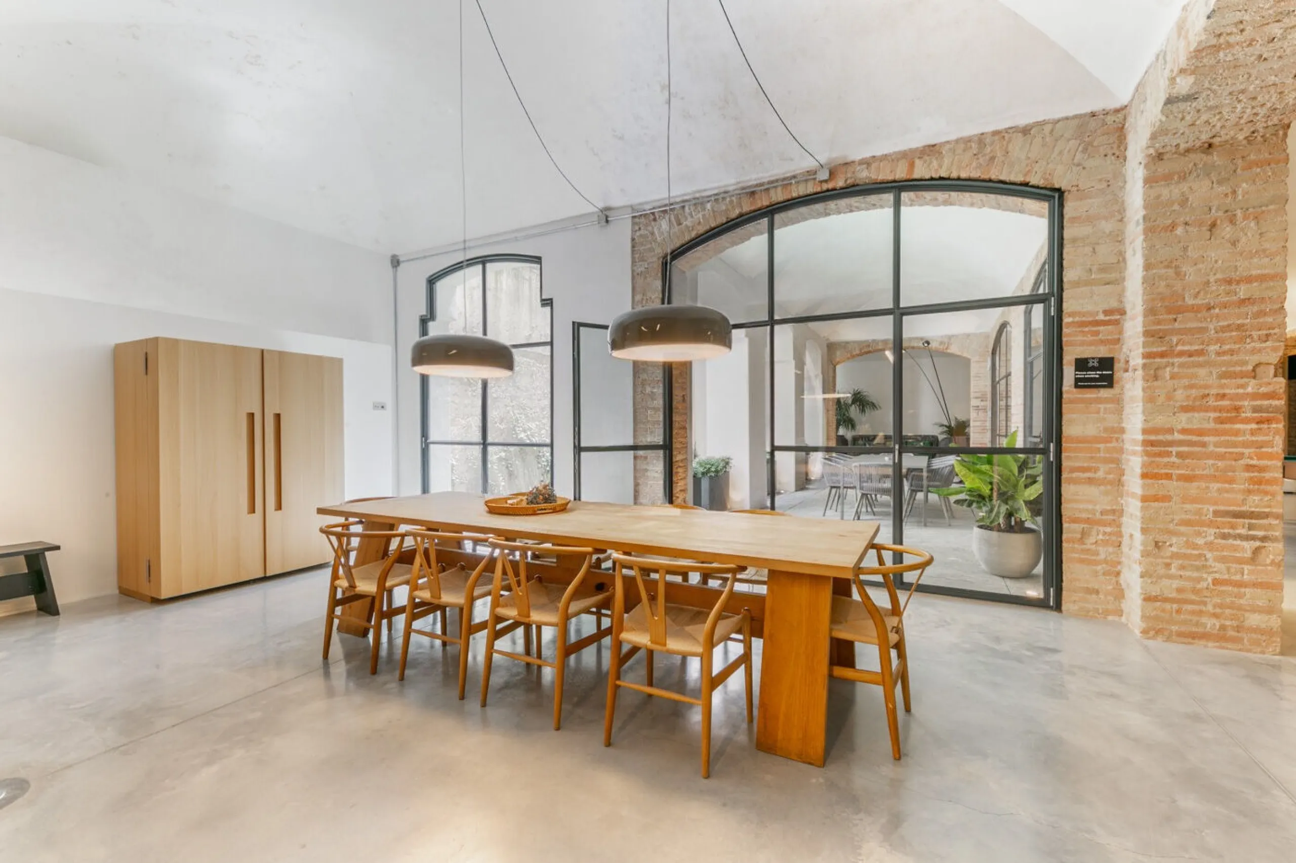 Luxury Designer Loft for Rent in the Historic Casa Burés, Eixample District