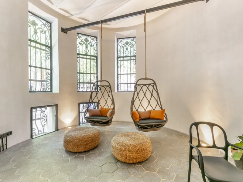 Luxury Designer Loft for Rent in the Historic Casa Burés, Eixample District