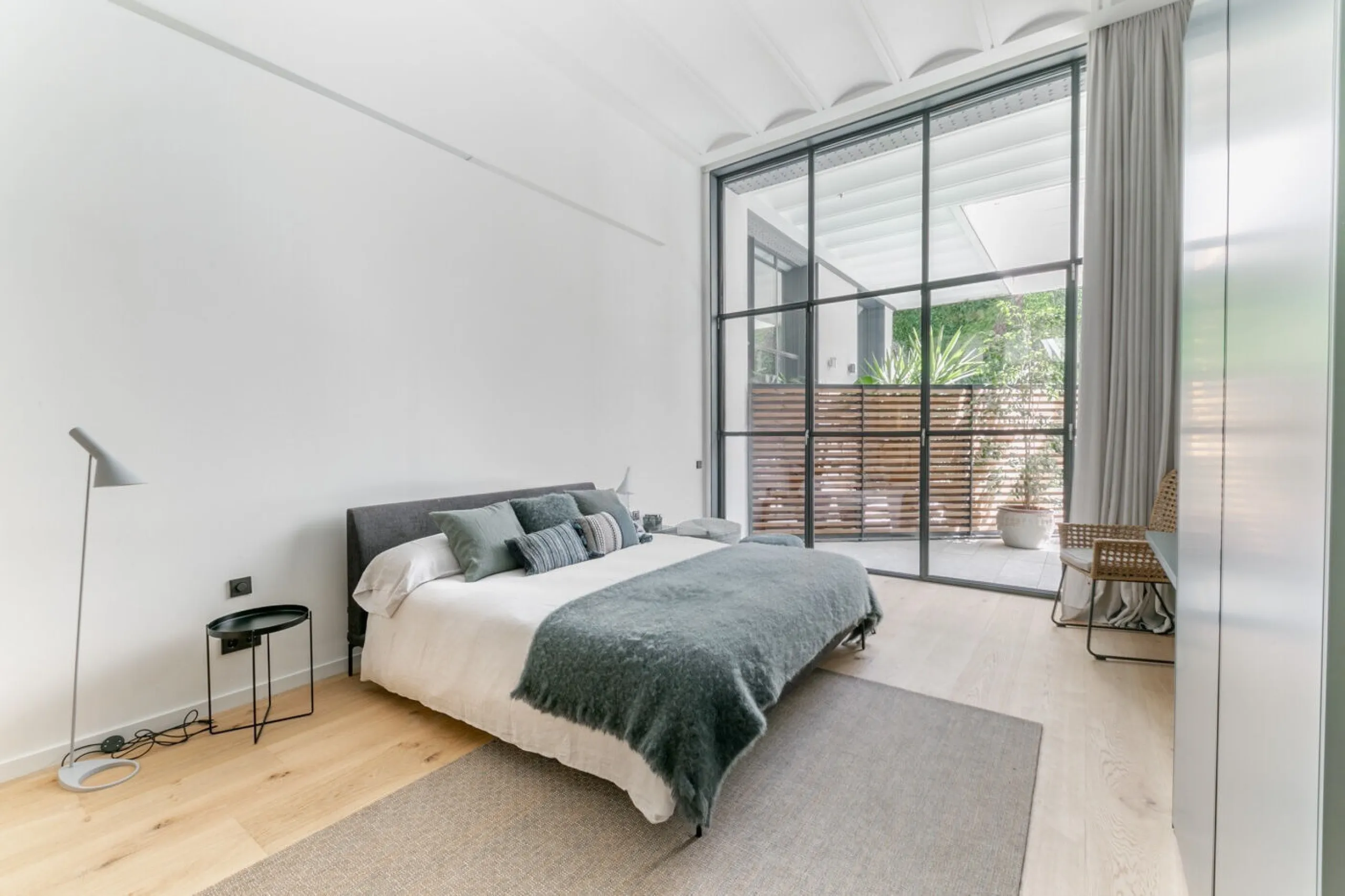 Luxury Designer Loft for Rent in the Historic Casa Burés, Eixample District