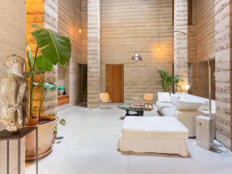 Designer Home for Rent in the Heart of the Prestigious Sarria District, Barcelona