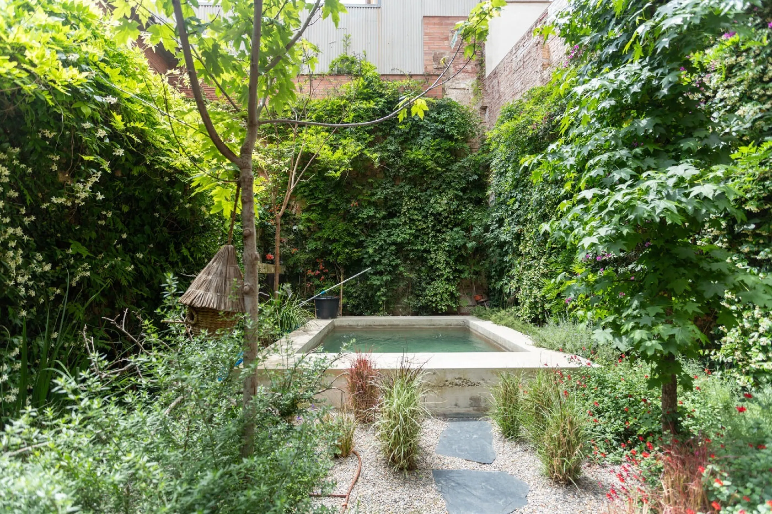 Designer Home for Rent in the Heart of the Prestigious Sarria District, Barcelona