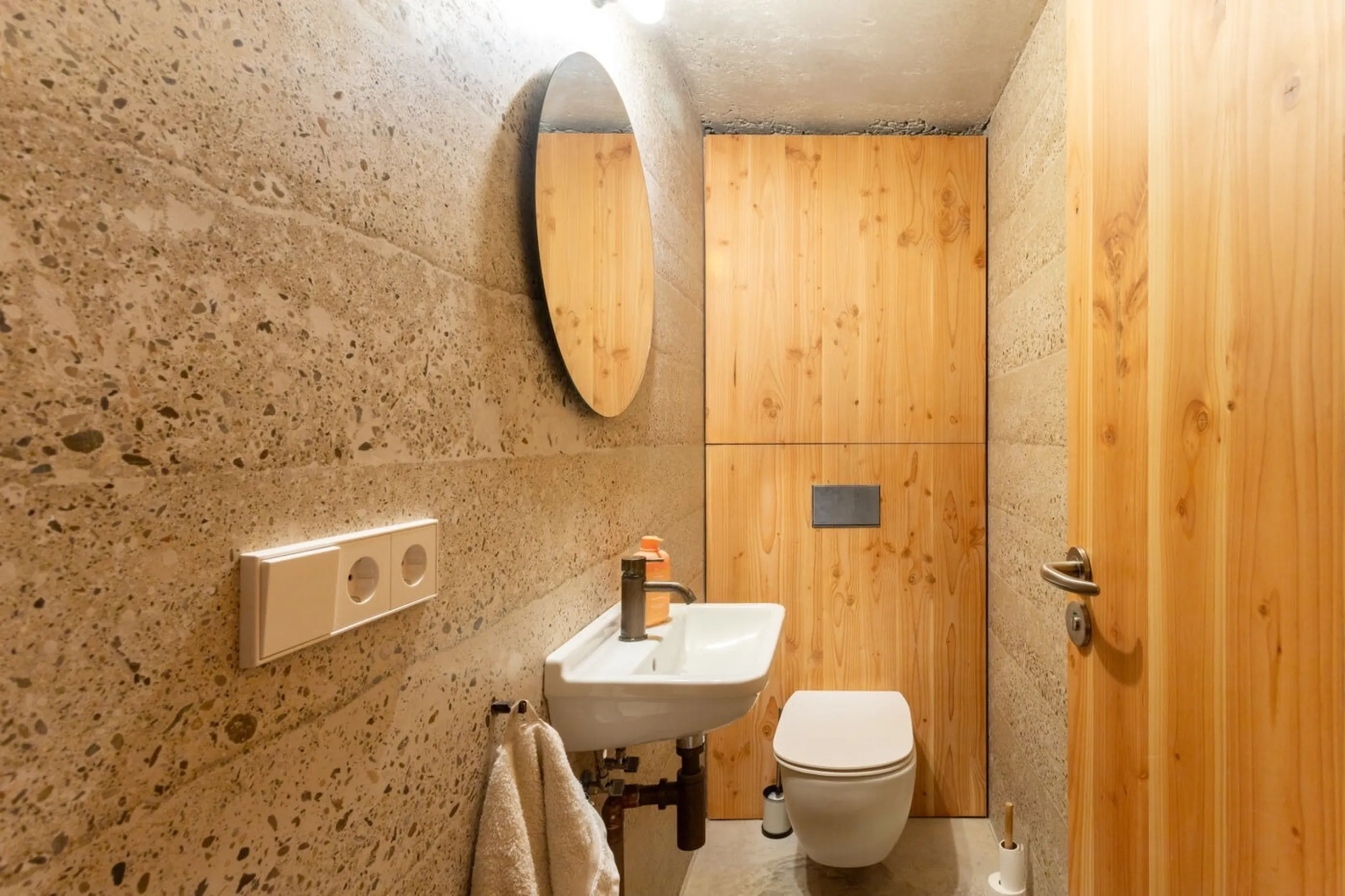 Designer Home for Rent in the Heart of the Prestigious Sarria District, Barcelona