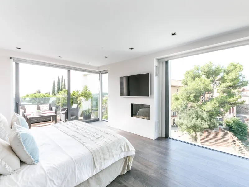  Modern Villa with Pool and Panoramic Views for Rent in Valvidrera, Barcelona