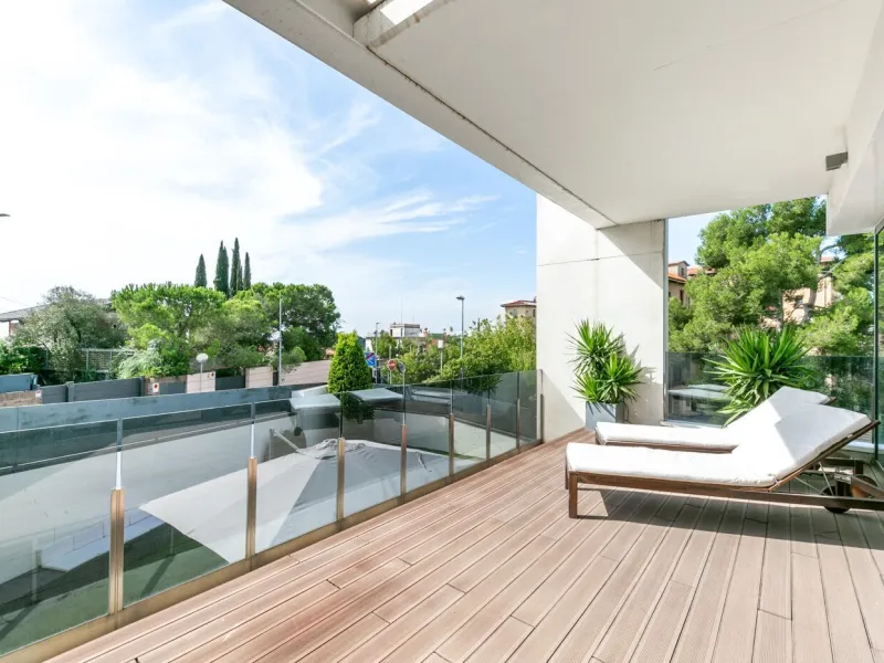  Modern Villa with Pool and Panoramic Views for Rent in Valvidrera, Barcelona